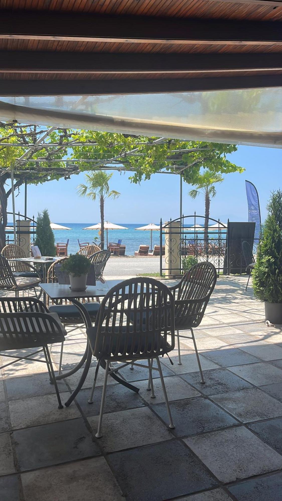 Okkio Sea View Apartment Vergia ภายนอก รูปภาพ