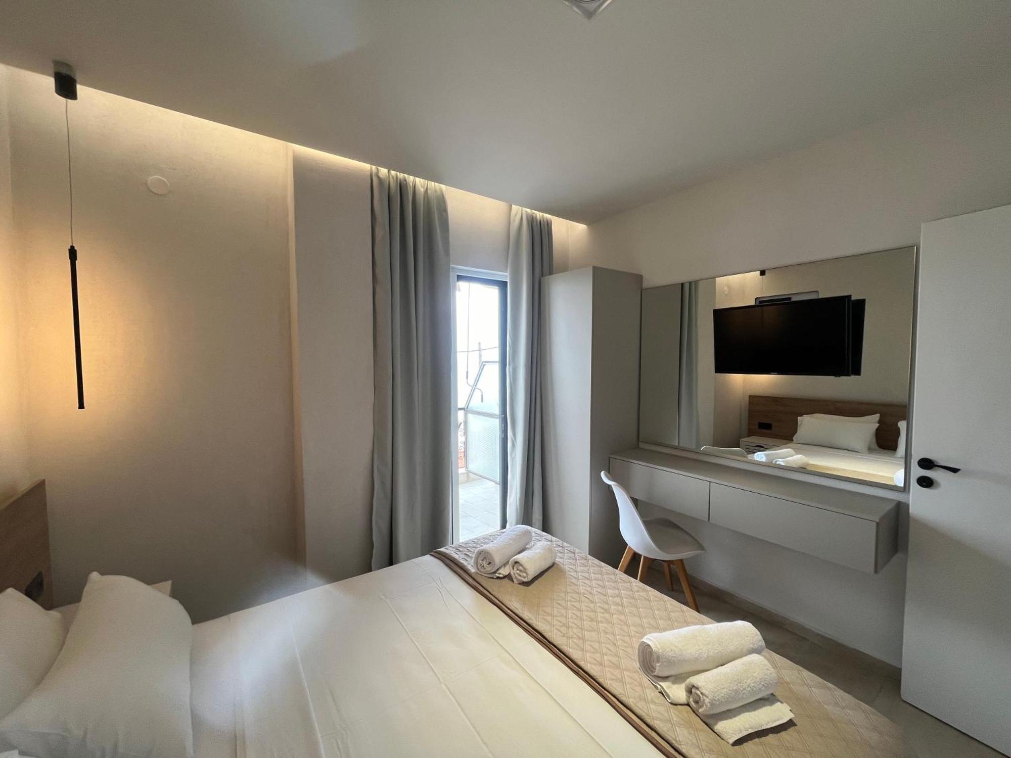 Okkio Sea View Apartment Vergia ภายนอก รูปภาพ
