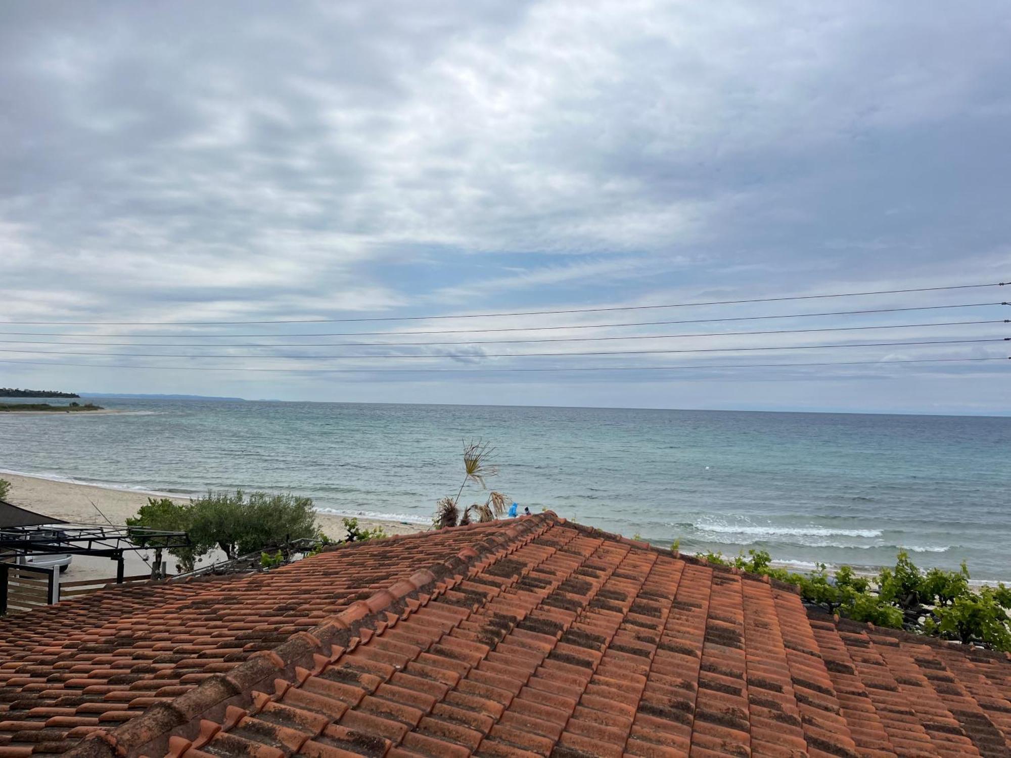 Okkio Sea View Apartment Vergia ภายนอก รูปภาพ
